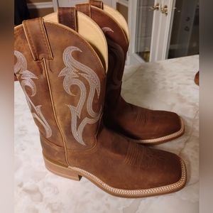 Brand new Justin boots